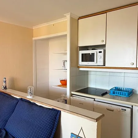 Apartment Rez-de-jardin Pour 4 Pers. A Cap Esterel - Fr-1-504-718 *