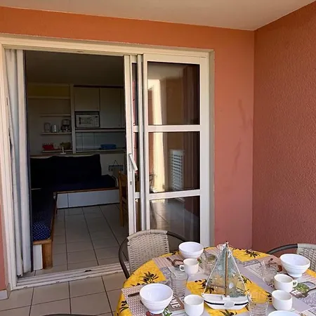 Apartment Rez-de-jardin Pour 4 Pers. A Cap Esterel - Fr-1-504-718